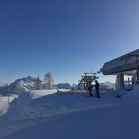 アパート Umfahrer *