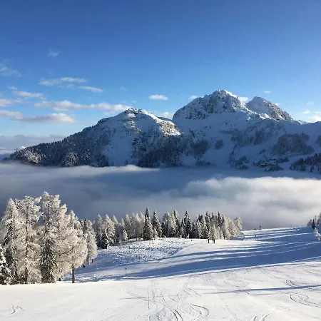 アパート Umfahrer *