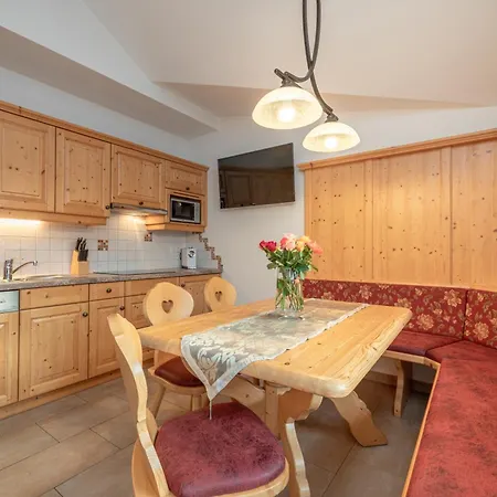 Umfahrer Apartment Tropolach