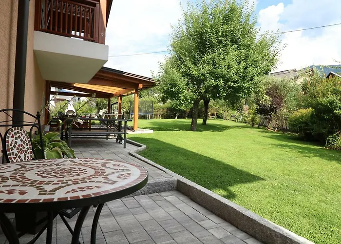 アパート Umfahrer